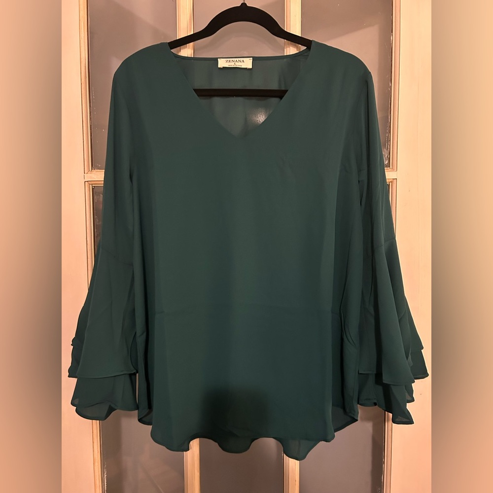 Green bell sleeve top